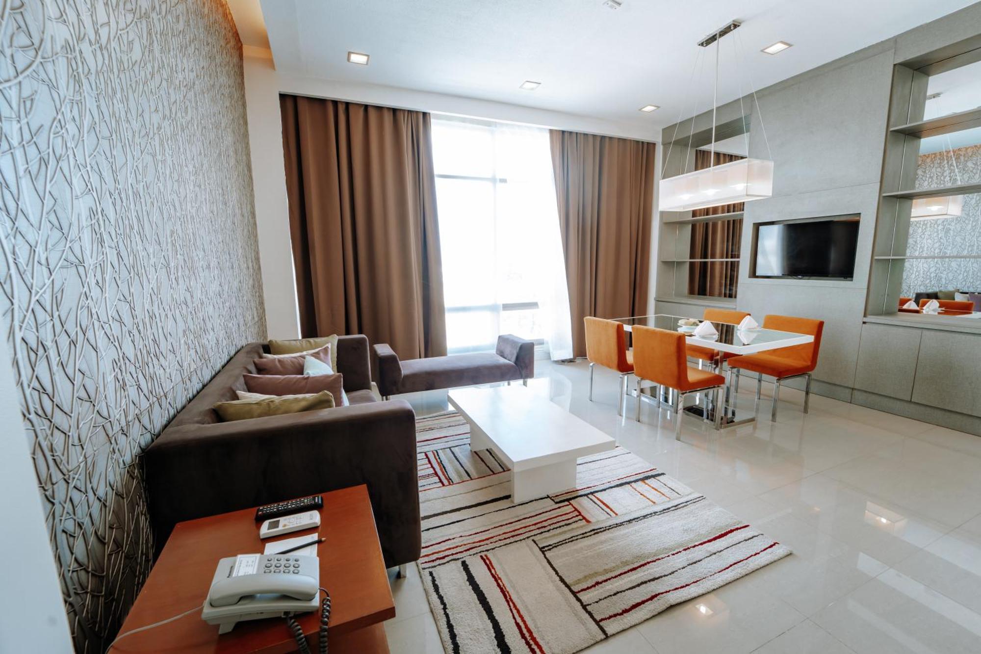 Metrocentre Hotel Tagbilaran City Exterior photo